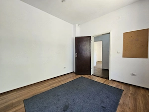 Zona usor accesibila. 3 camere decomandate. Acces auto! - imagine 8