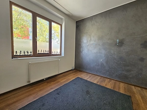 Zona usor accesibila. 3 camere decomandate. Acces auto! - imagine 4