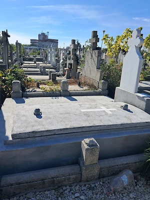  Vând loc de veci - cimitirul Sf. Gheorghe, Drobeta Turnu Severin - imagine 2