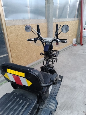 Tricicleta electrica  350 de km făcuți înmatriculată 5500 negociabil relații la telefon   - imagine 4
