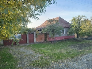 Casa de vanzare .