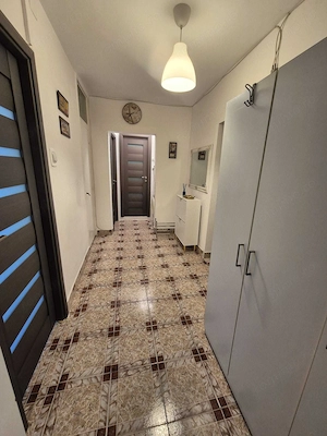 Inchiriere apartament 2 camere Sebastian - imagine 4