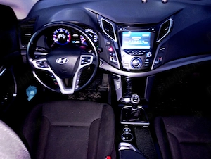 Hyundai i40  1.7 crdi 2012 masina superba de familie,  - imagine 7