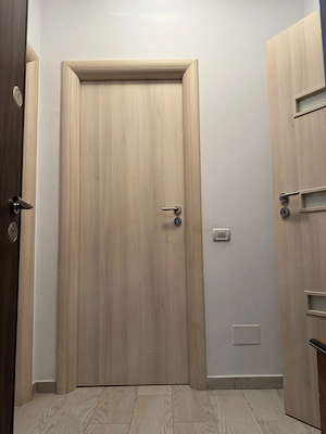 Vand GARSONIERA + parcare -Dobroesti - imagine 3