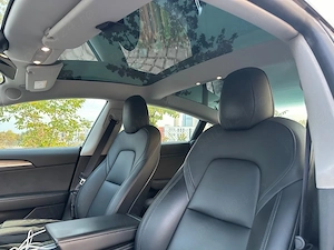 Vand Tesla Model 3 Long Range 2021 negru, TVA deductibil - imagine 5