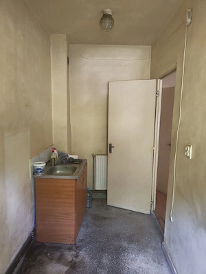 Garsonieră 25,4 mp | Parter | Centrală proprie | Curtea de Argeș | 39.000   negociabil - imagine 9