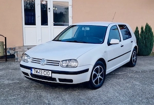 Vand golf 4 1.6 benzina an 2001 - imagine 6