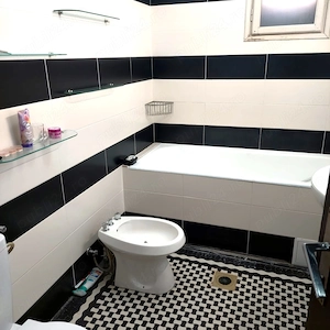 Apartartament 4 camere, ultracentral Piata Amzei, direct proprietar - imagine 2