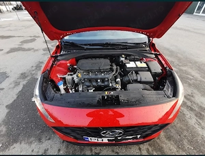 Hyundai i30 1.5 benzină, 110 CP, 2  km, primul proprietar - imagine 4