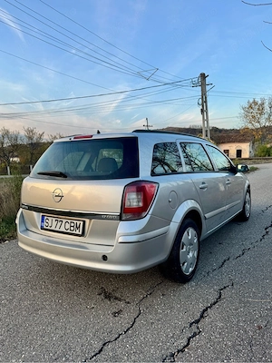 Opel Astra H - imagine 3