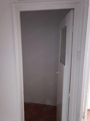 Vand Aparatment 54,77mp 3 camere URGENT!! - imagine 2