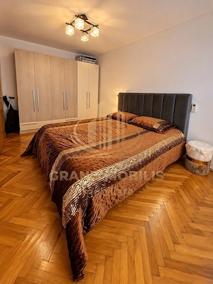 Apartament cu 3 camere Calea Girocului - imagine 4