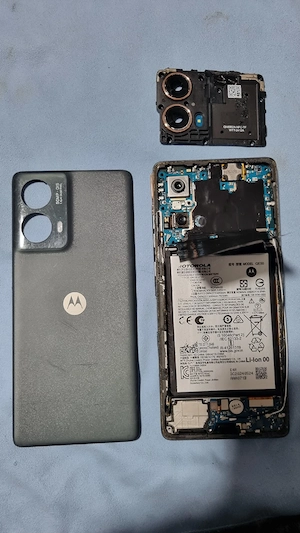 motorola g85 display-ul spart 