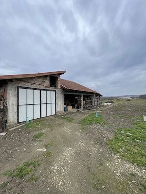 Casă de vânzare în Lugoj   273 mp utili, teren de până la 5.561 mp - imagine 6