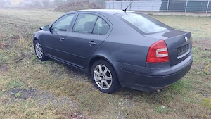 Skoda Octavia  - imagine 3