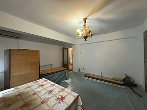 Agentia imobiliara VIGAFON vinde apartament 3 camere Ultracentral - imagine 3