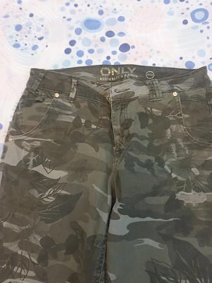 vind pantaloni
