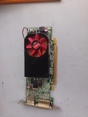 Vând placa video ATI Radeon R7 250, 2GB DDR3 128-bit, DVI, DisplayPort