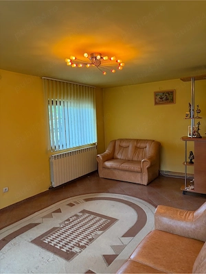 Casa din caramida cu o suprafata de 205 mp compusa din demisol, parter si etaj. - imagine 4