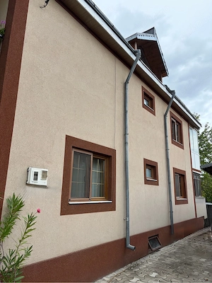 Casa din caramida cu o suprafata de 205 mp compusa din demisol, parter si etaj. - imagine 9