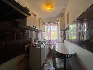 Apartament 3 camere, zona Vlaicu - imagine 6