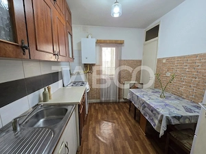 Apartament decomandat 2 camere etaj3 balcon pivnita Vasile Aaron Sibiu - imagine 5