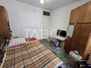 Apartament decomandat 2 camere etaj3 balcon pivnita Vasile Aaron Sibiu - imagine 10