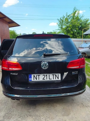 Volkswagen Passat B7 Combi - imagine 5