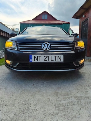 Volkswagen Passat B7 Combi - imagine 9