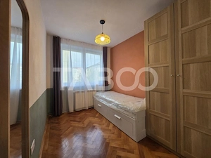 Apartament 3 camere la prima inchiriere balcon Mihai Viteazul Sibiu - imagine 4