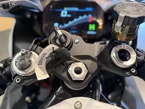 New 2026 S1000rr Sportbike for sale with a clean title - imagine 2