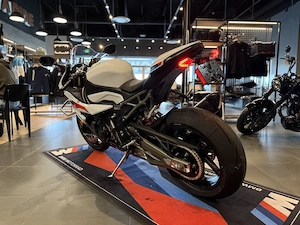 New 2026 S1000rr Sportbike for sale with a clean title - imagine 4