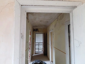 Apartament 4 camere etaj 1 pentru renovare  in Peregu Mare - imagine 17