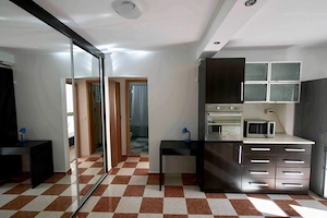 Apartament 2 camere, Aviatiei, centrala  proprie, etaj 1, metrou 5 min - imagine 8