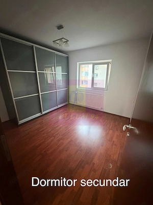 Vanzare apartament 3 camere in zona Nerva Traian - imagine 2