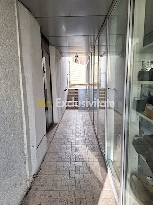 Spatiu comercial 22 mp Ultracentral, etaj 1, intrare prin spate - imagine 3