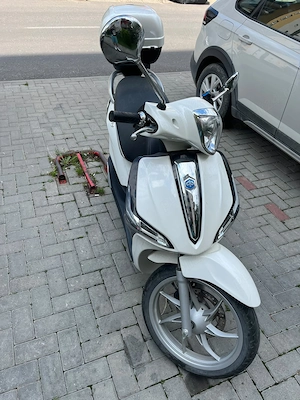 vand - schimb scuter Piaggio Liberty 49cc - imagine 2