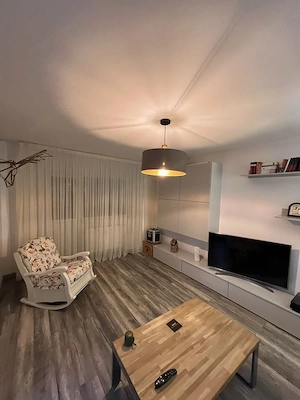 Închiriere Apartament 2 Camere Calea Vitan complet Renovat vis-a-vis Auchan