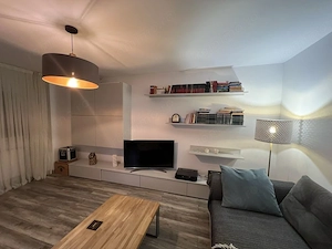 Închiriere Apartament 2 Camere Calea Vitan complet Renovat vis-a-vis Auchan - imagine 2