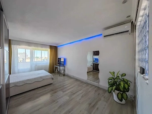 APARTAMENT CU 1 CAMERA ZONA COMPLEX STUD LA 105.000 EURO - imagine 2