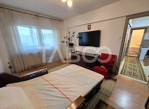 Apartament decomandat mobilat balcon pivnita zona Mihai Viteazul Sibiu - imagine 2