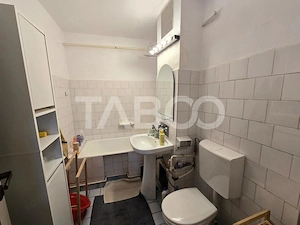Apartament decomandat mobilat balcon pivnita zona Mihai Viteazul Sibiu - imagine 6