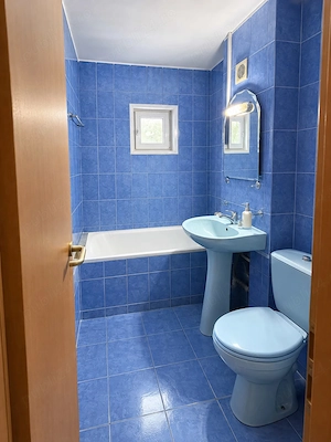 Apartament spațios cu 2 camere, decomandat   Zona Aradului, lângă Piața Verde - imagine 4