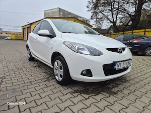 Mazda 2 Mazda 2 (2010)   1.3 Benzină   Proprietar   Stare Excelentă   Navigație
