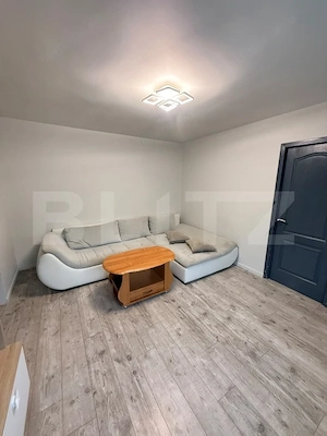 Apartament cu 3 camere, 50 mp, Cartierul Șeuca - Târnăveni - imagine 2