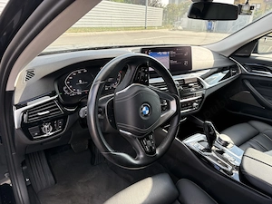 BMW G30 520i Facelift    2021 - imagine 4