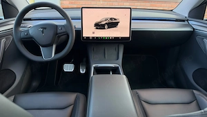 Tesla Model Y   Long Range AWD - imagine 7