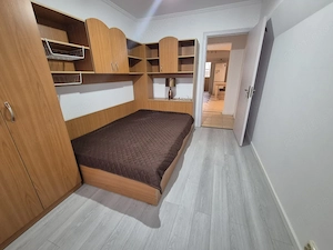 Apartament 3 camere Exercițiu, etaj 3, 2 bai - imagine 3