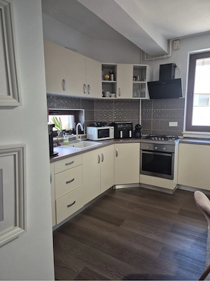 Apartament 3 camere de inchiriat in Popesti Leordeni - imagine 7