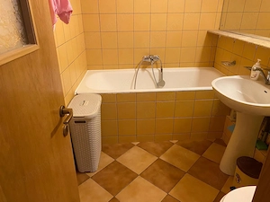 De Închiriat Apartament 2 Camere, Decomandat Calea Calarasilor - imagine 5